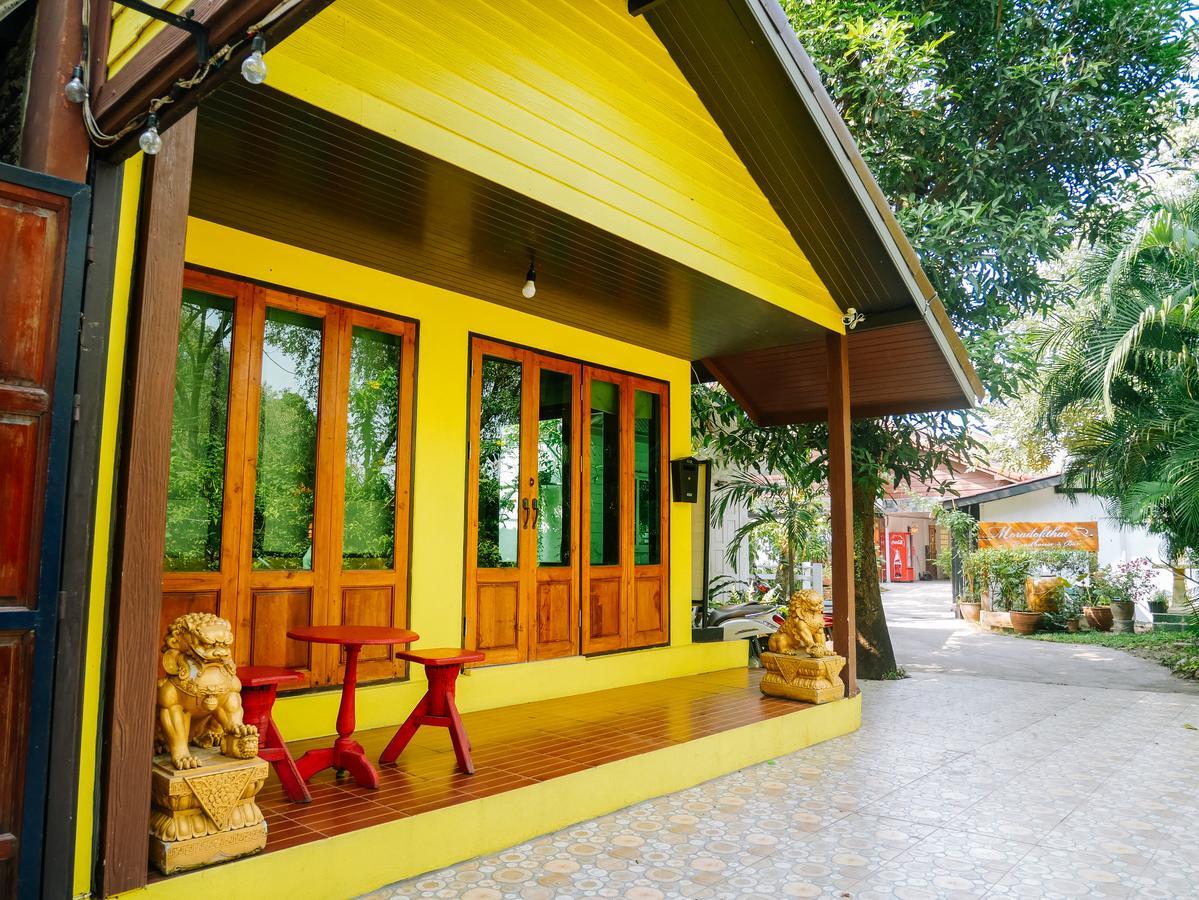 Moradok Thai Guesthouse Аюттхая Экстерьер фото